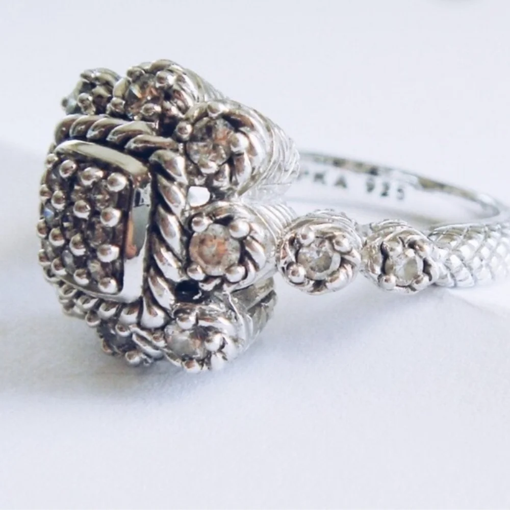 Judith Ripka .925 Floral Ring Size 7